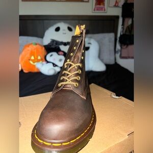 Dr. Martens Men’s 1460 Aztec Brown boots